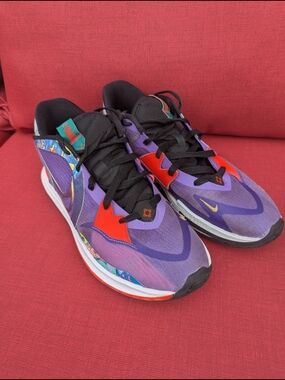 Nike Kyrie Low 5 'Jewell Loyd Mural'